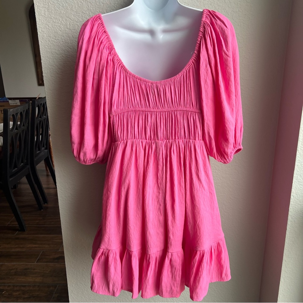 Hello Molly FIESTA LOVIN DRESS HOT PINK
Sorority Greek Rush recruit Easter - Picture 9 of 10